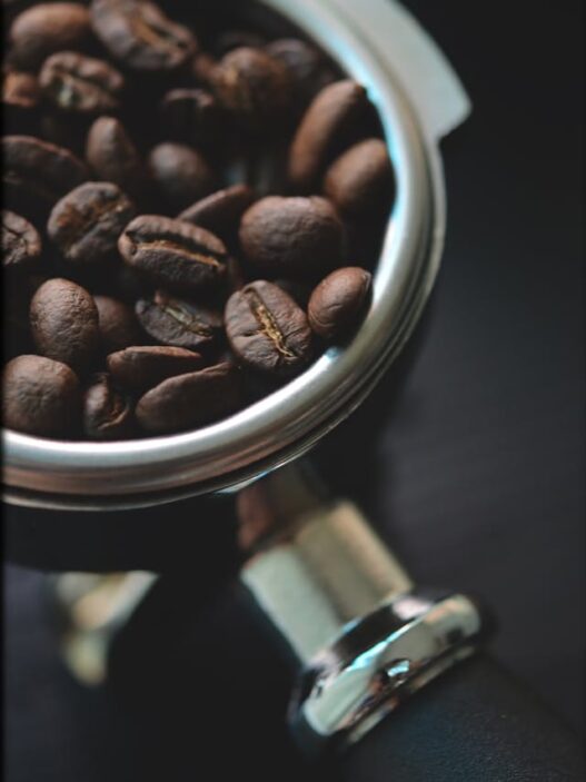 How to Source High-Quality Coffee Beans for Your Cafe